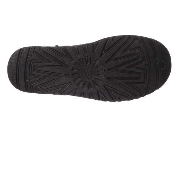 UGG Classic Street Graffiti Mini Boots 1107034 - Picture 2 of 6